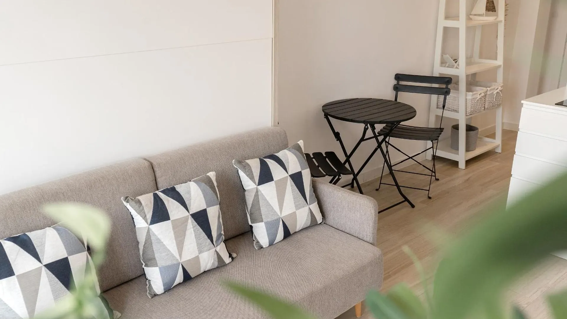 Welcs Estudio 131 Emp Cerca Del Mar Empuriabrava 0*,