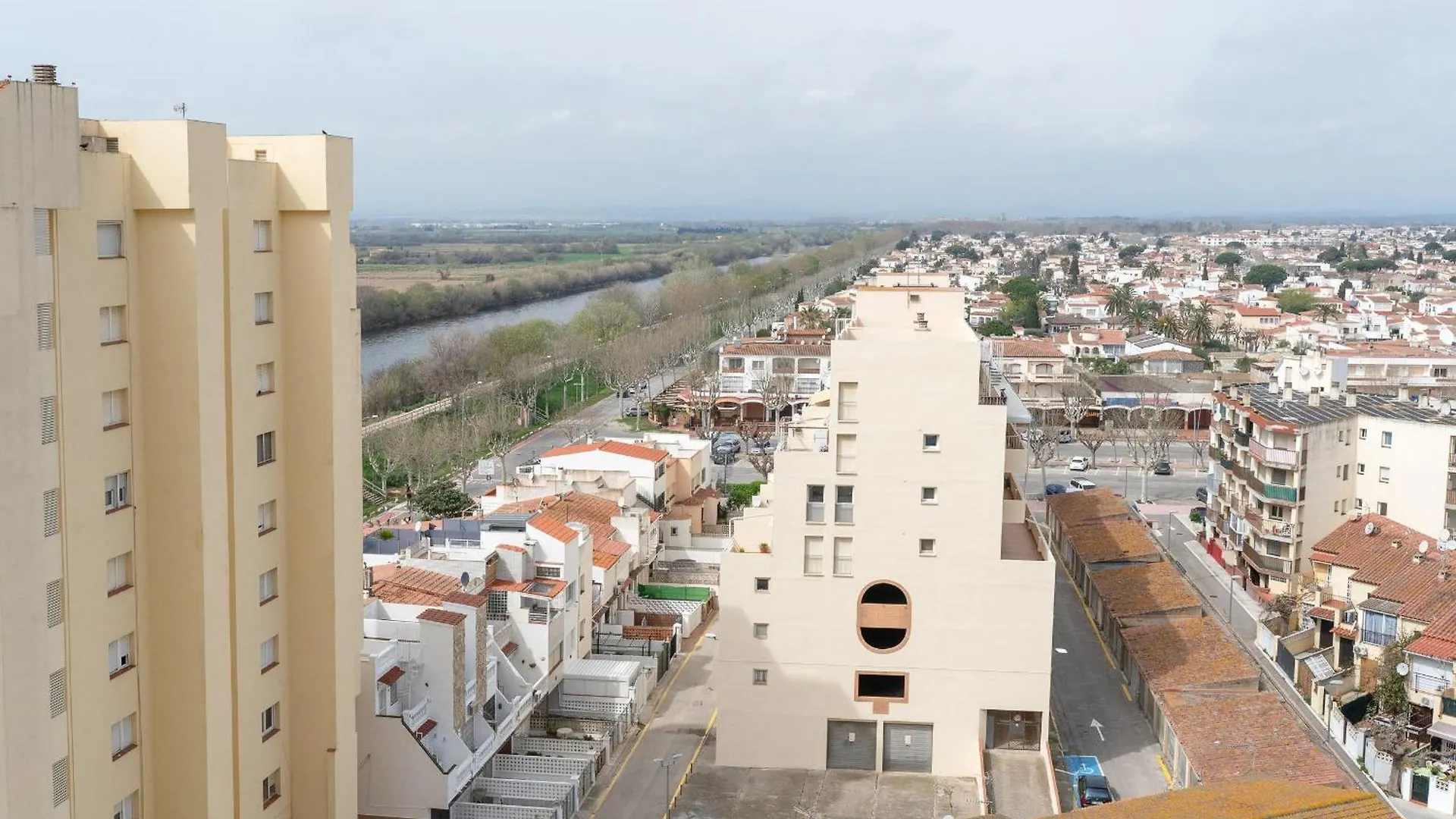 Welcs Estudio 131 Emp Cerca Del Mar Empuriabrava Spain